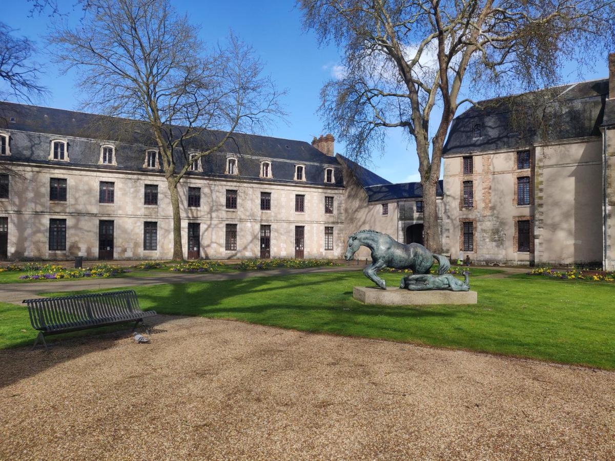 La Tranquillite Proche Des Chateaux De La Loire. 旺多姆 外观 照片