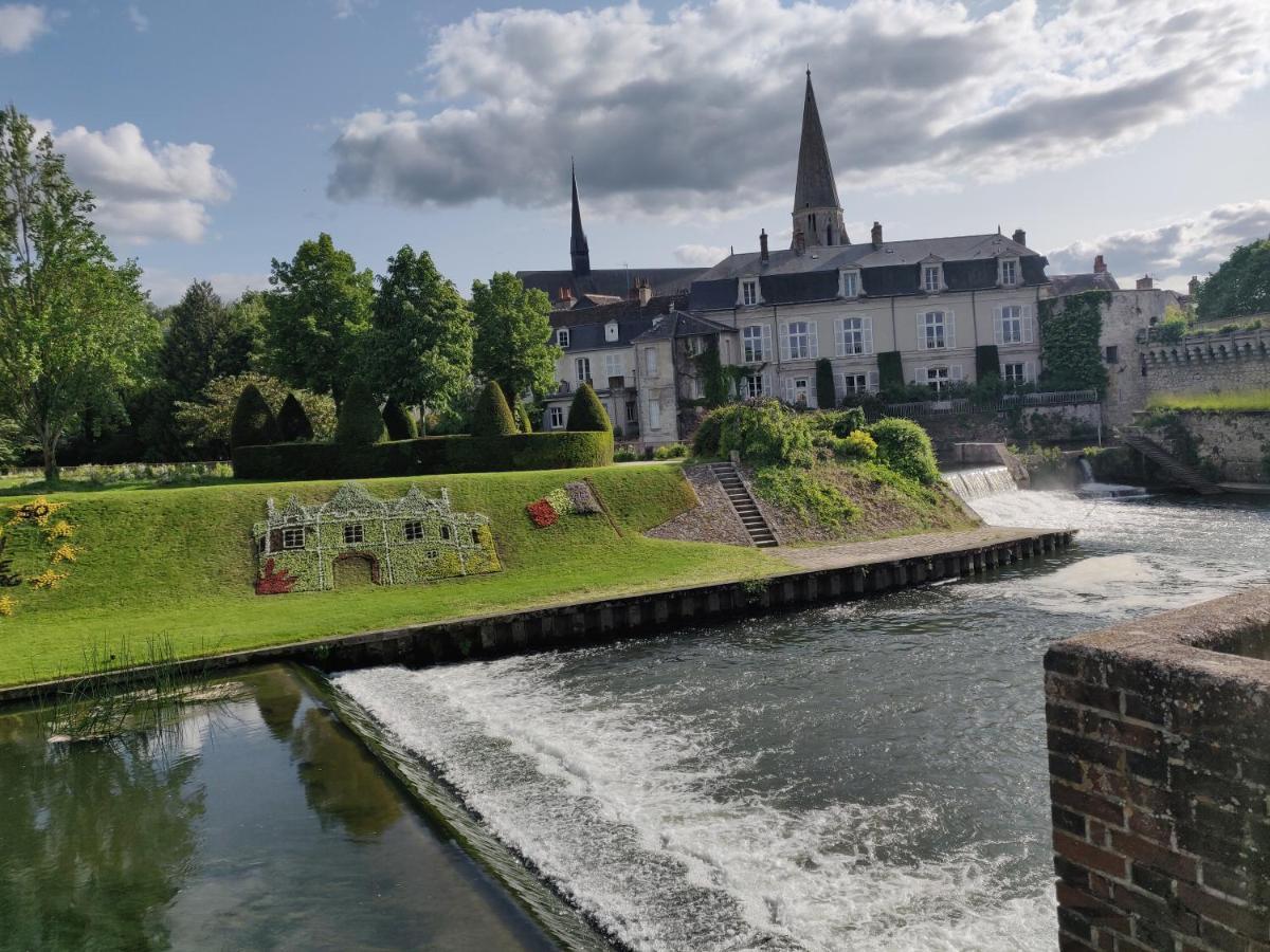 La Tranquillite Proche Des Chateaux De La Loire. 旺多姆 外观 照片